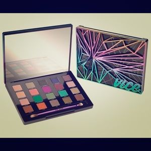 Urban Decay Vice 4 ** Limited Edition **